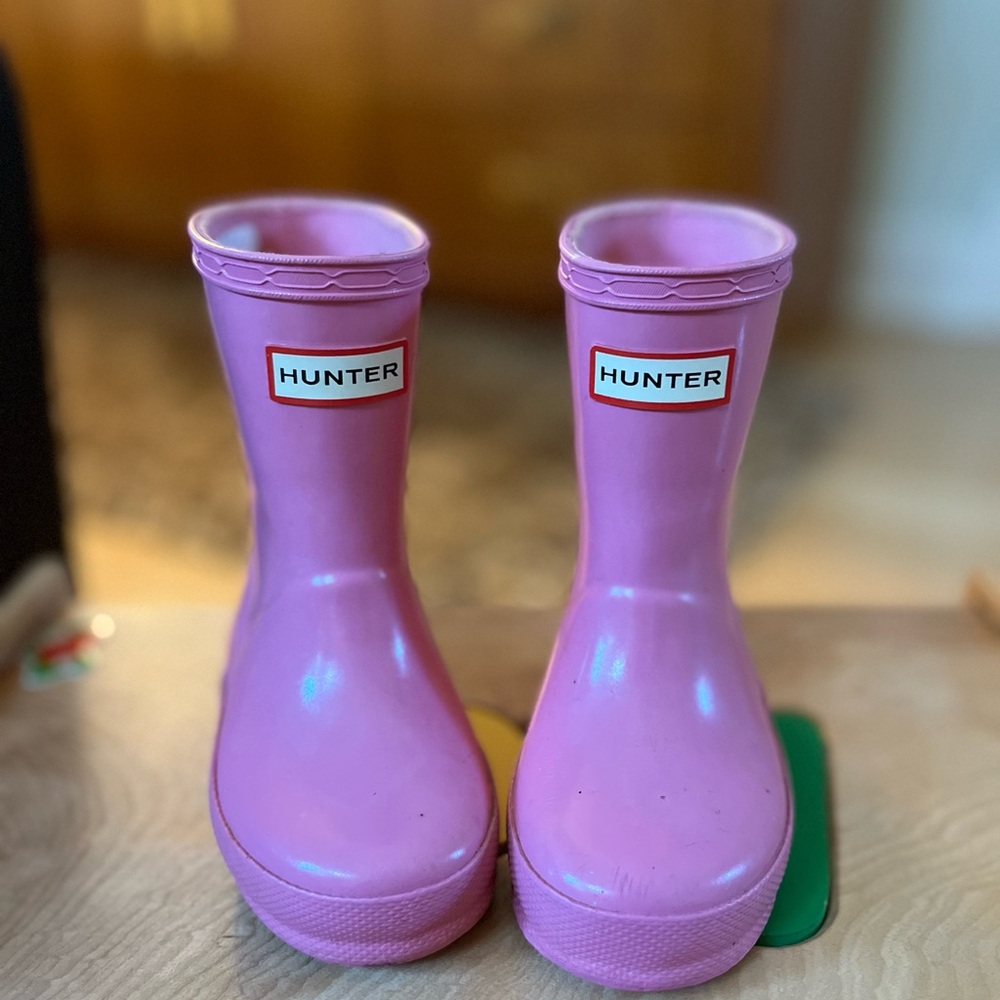 EUC Toddler Sz 5 UK US 6B/7G Hunter First Classic Boot Rain Wellies Glossy Pink